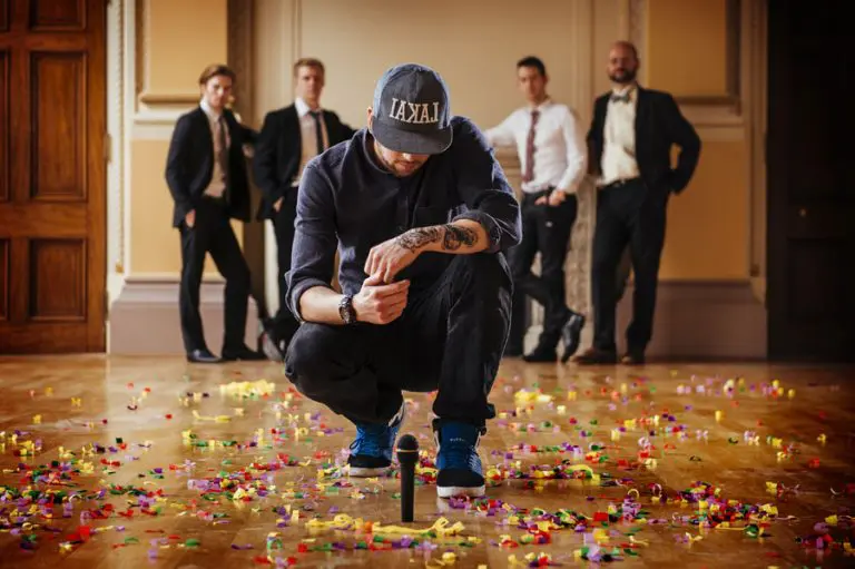 Beatbox performer entertaining guests amid confetti